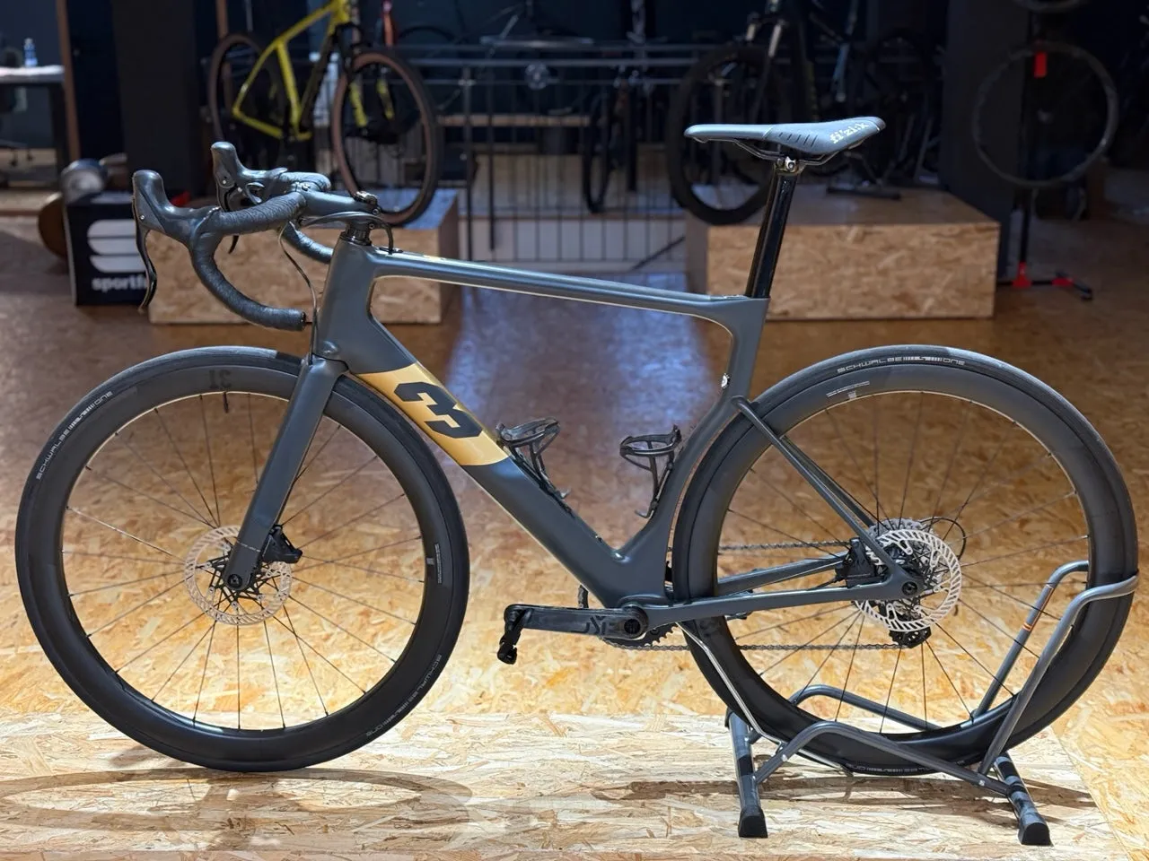 3T Strada Team 2021 - Campagnolo Ekar 1x13sp - 3T Discus Carbon