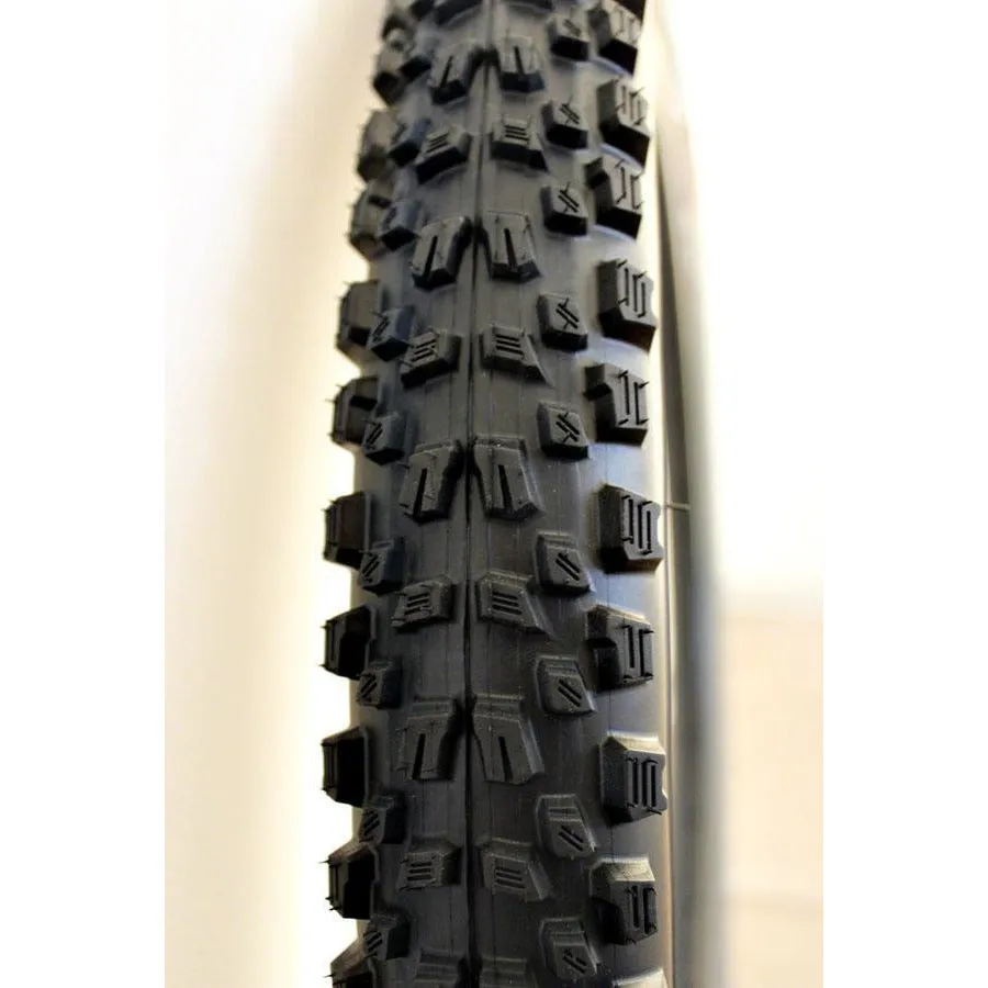 Agarro Tire - 29 x 2.6 Tubeless Folding Black/Anthracite TNT G2.0
