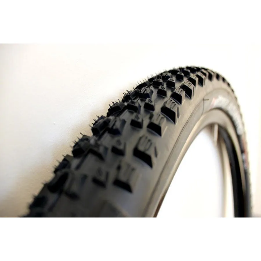 Agarro Tire - 29 x 2.6 Tubeless Folding Black/Anthracite TNT G2.0