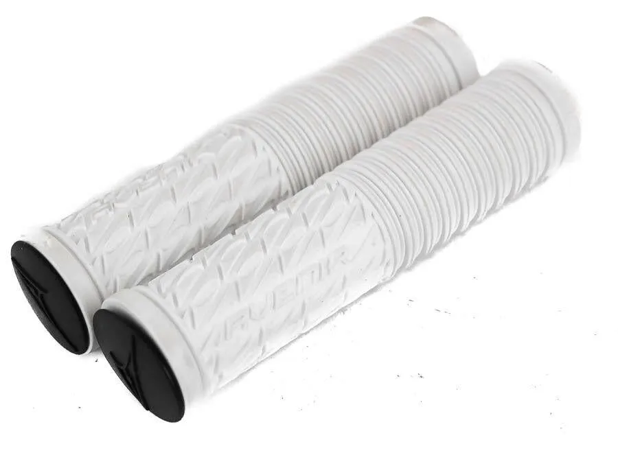 Avenir Half-n-Half MTB Bike Handlebar Grips 135mm 22.2mm White NEW