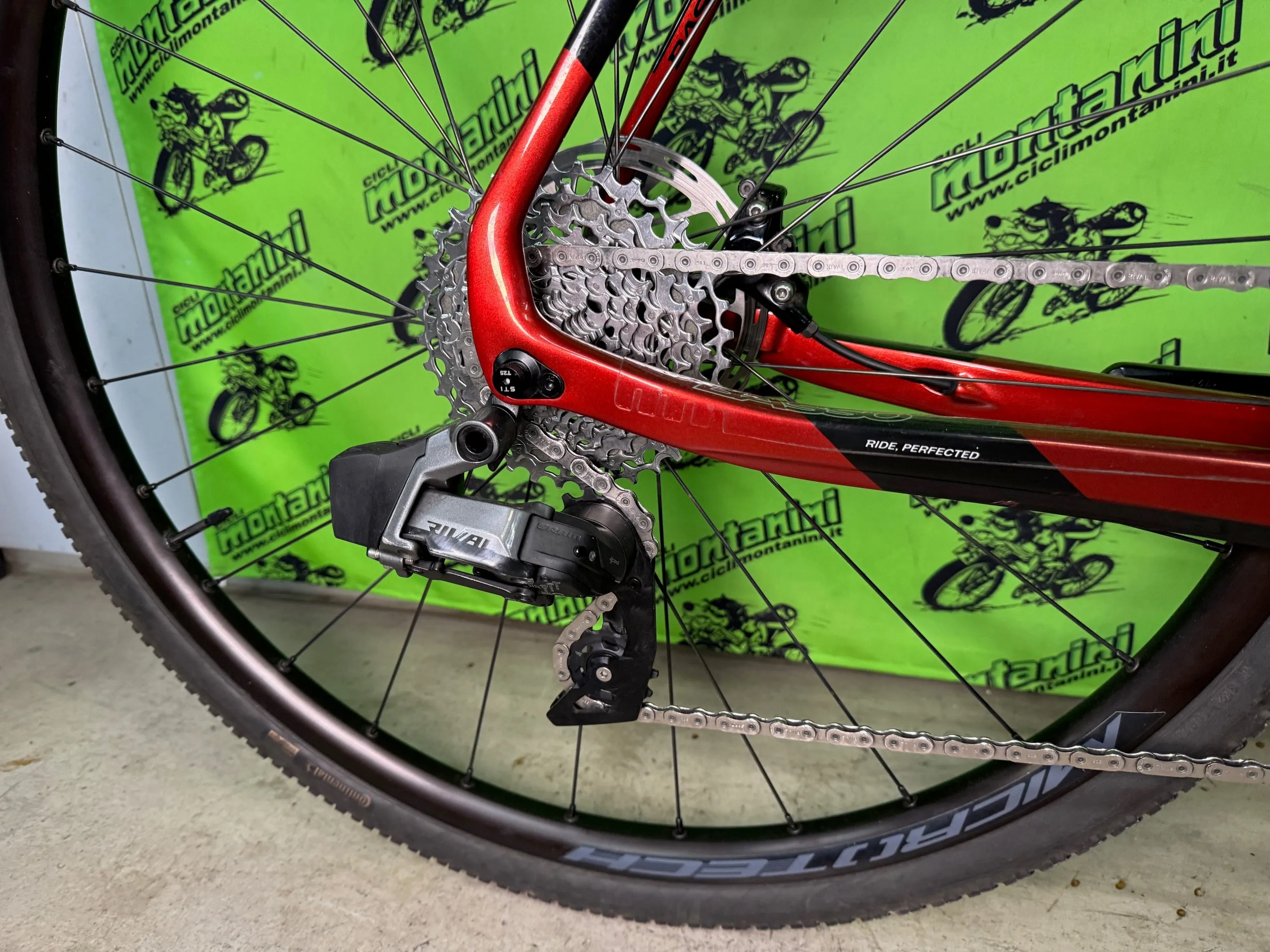 Basso Palta 2024 - Sram Rival eTap AXS 2x12sp - Microtech