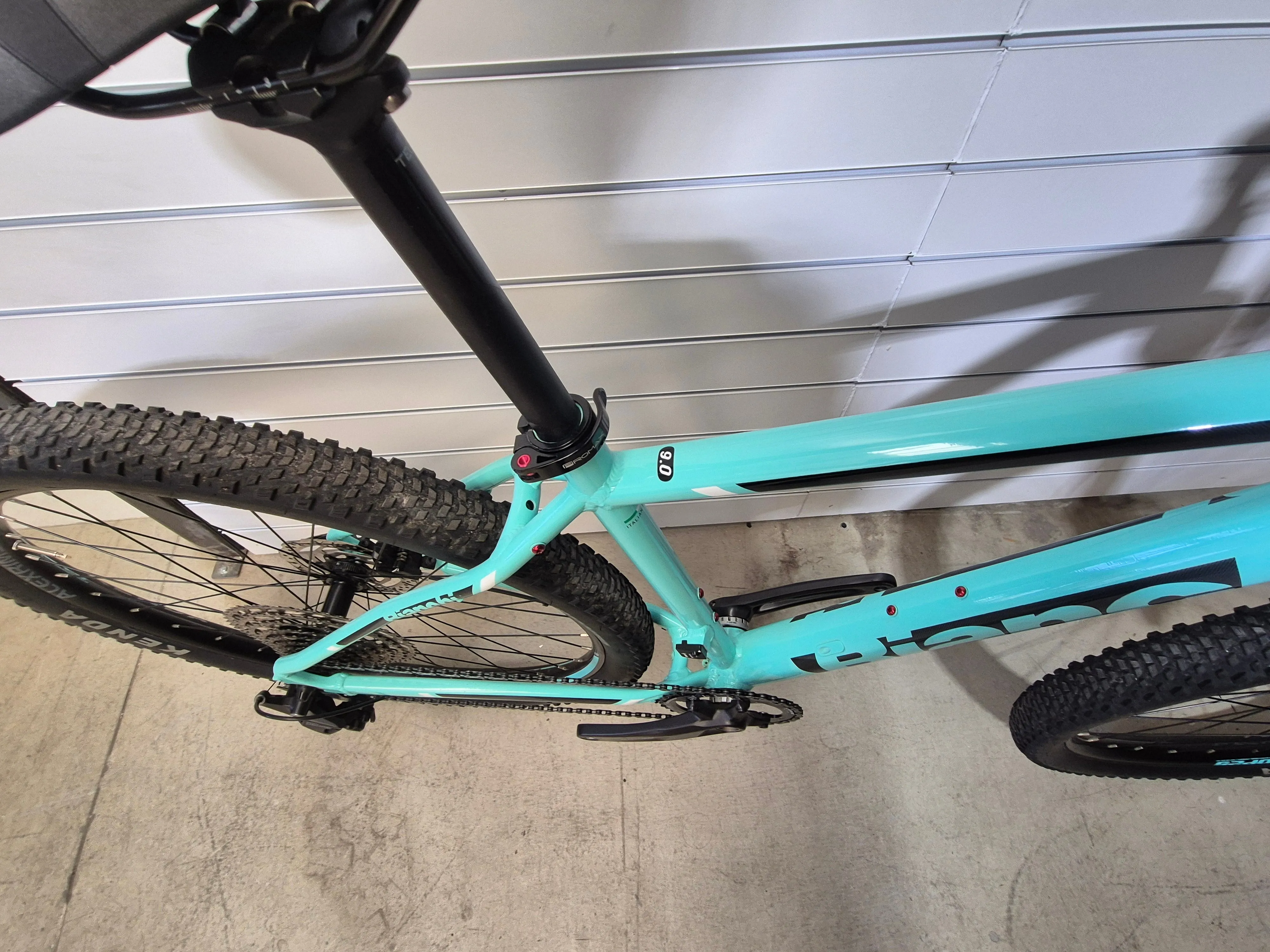 Bianchi Magma 9.0 2024 - Shimano Deore 1x11sp - Velomann