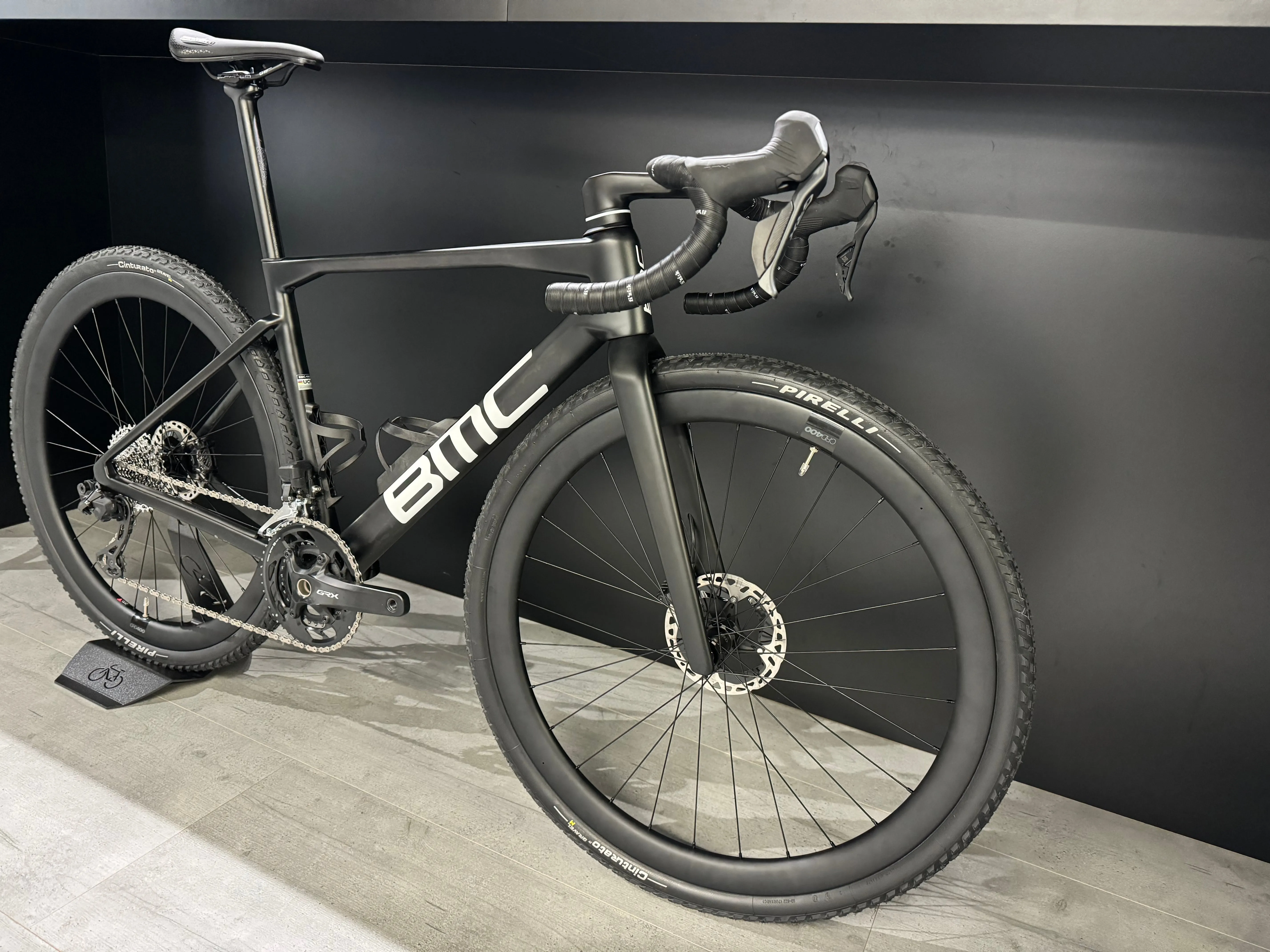 BMC Kaius 01 2024 - Shimano GRX Di2 12sp - CRD 400 Carbon
