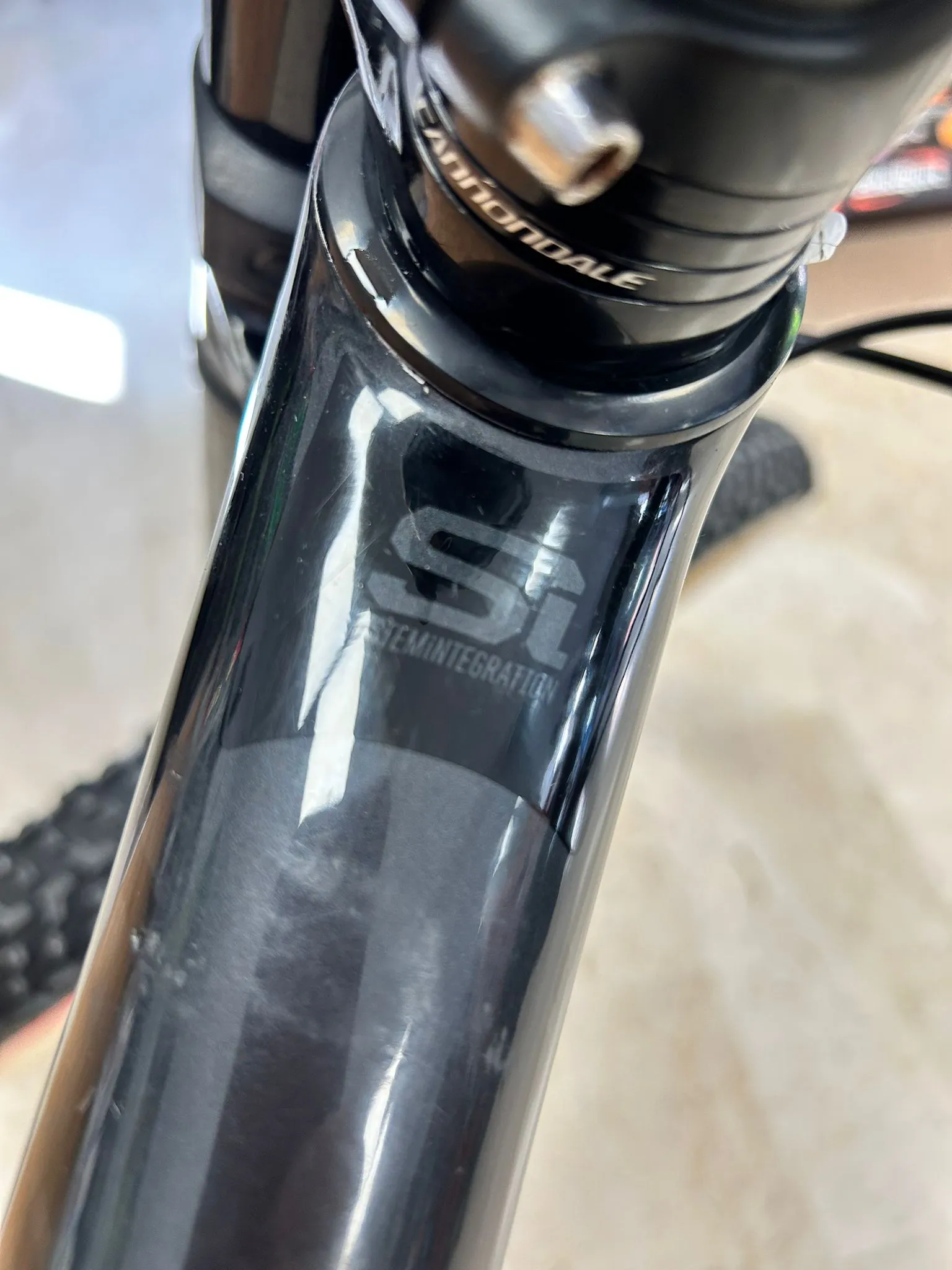Cannondale F-Si Carbon 3 2018 - Shimano XT 1x11sp - Stans Crest MK3