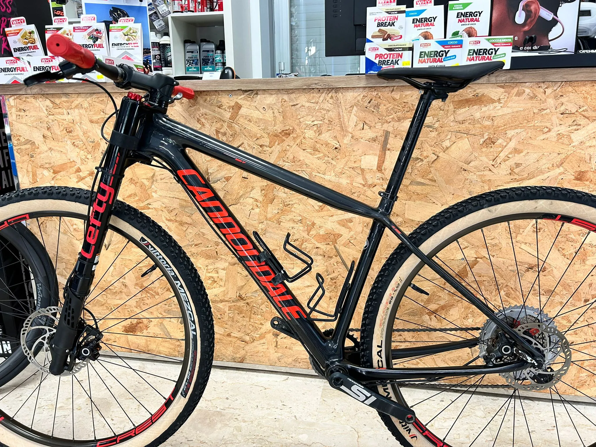Cannondale F-Si Carbon 3 2018 - Shimano XT 1x11sp - Stans Crest MK3