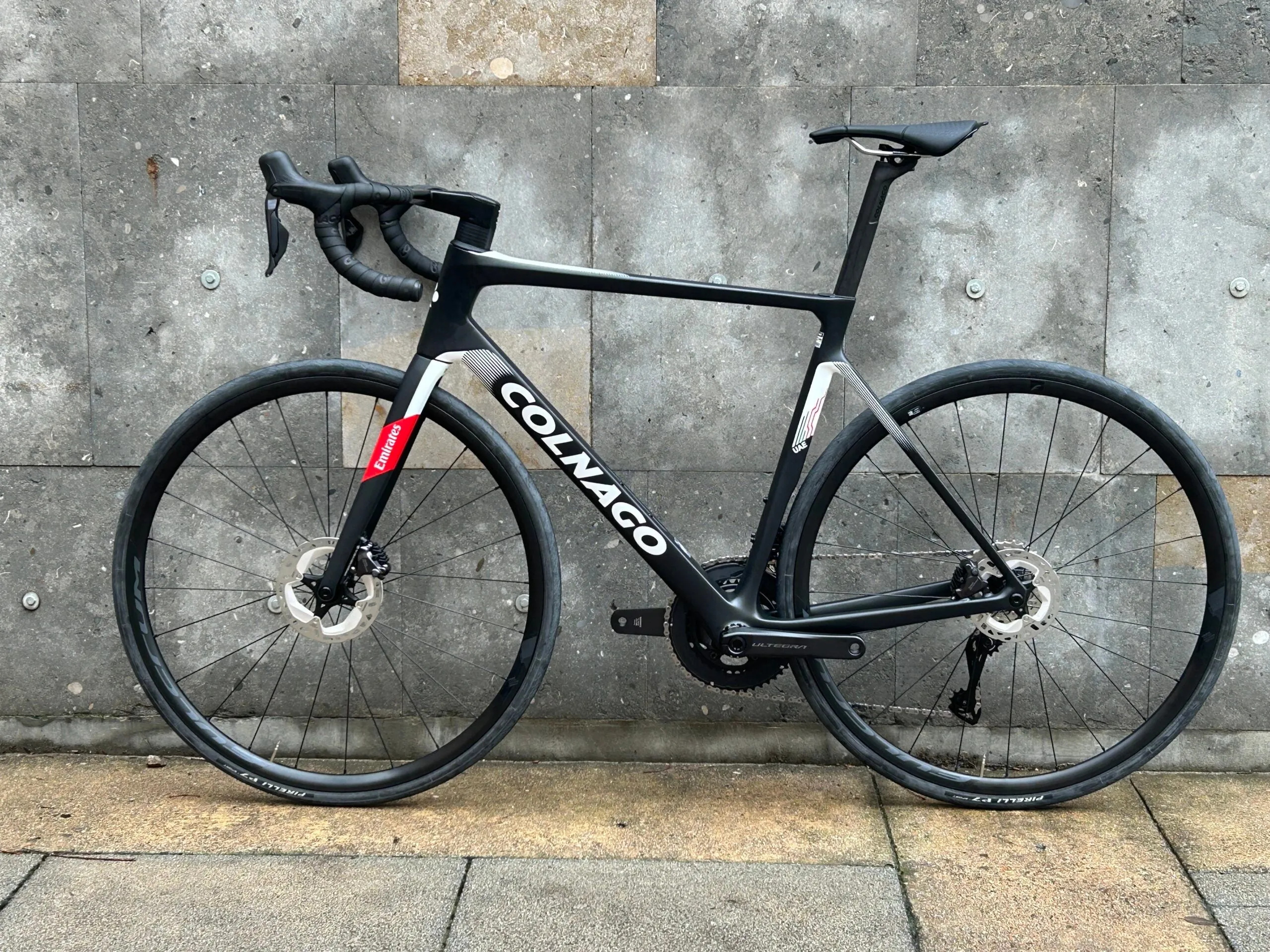 Colnago V4Rs 2025 - Shimano Ultegra Di2 2x12sp - Fulcrum Racing 600 DB