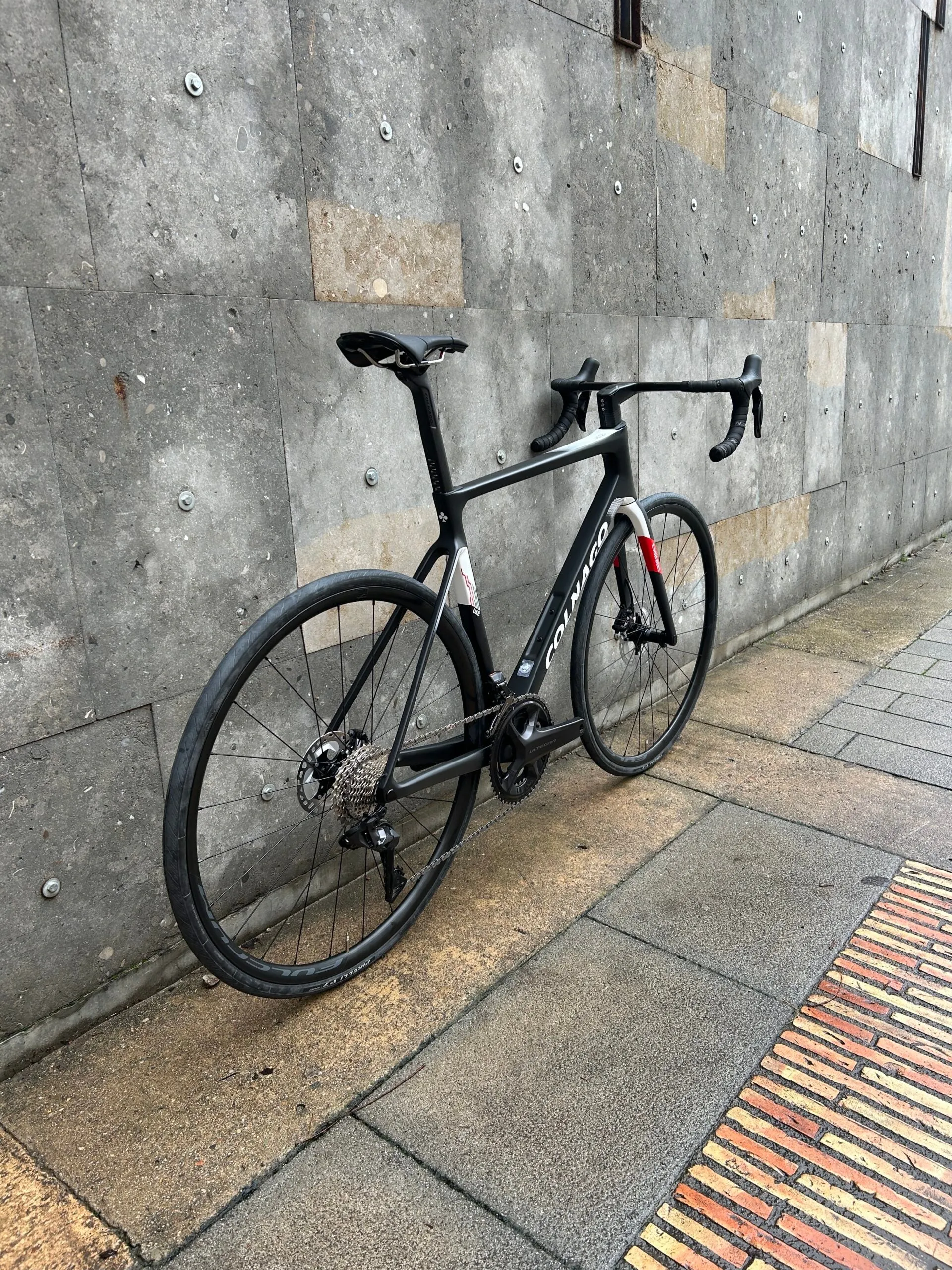 Colnago V4Rs 2025 - Shimano Ultegra Di2 2x12sp - Fulcrum Racing 600 DB