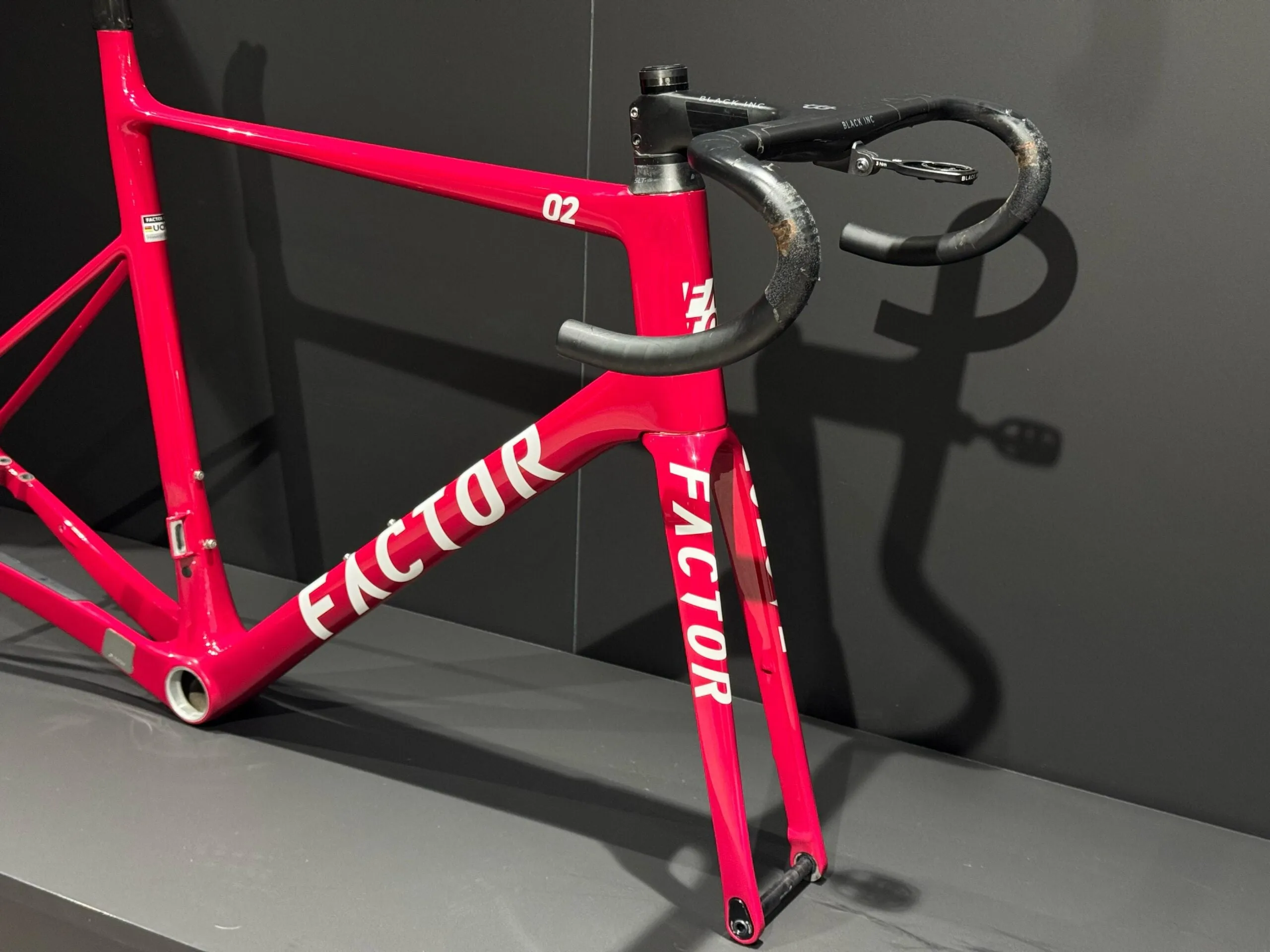 Factor 02 VAM Frameset