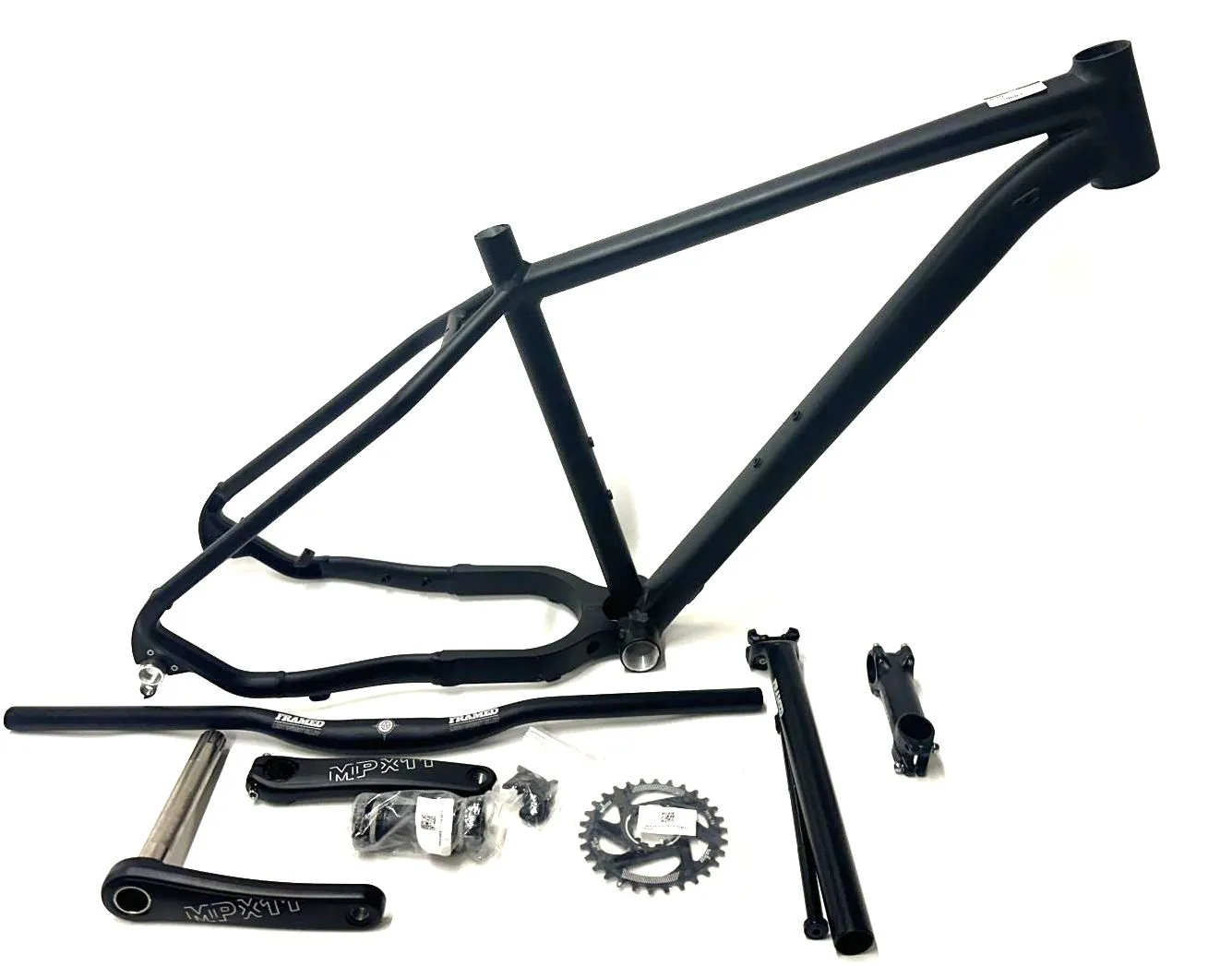 FAT Bike 18" Frame 26" 197mm Thru Axle Disc   Cranks   BB   Handlebar   Stem