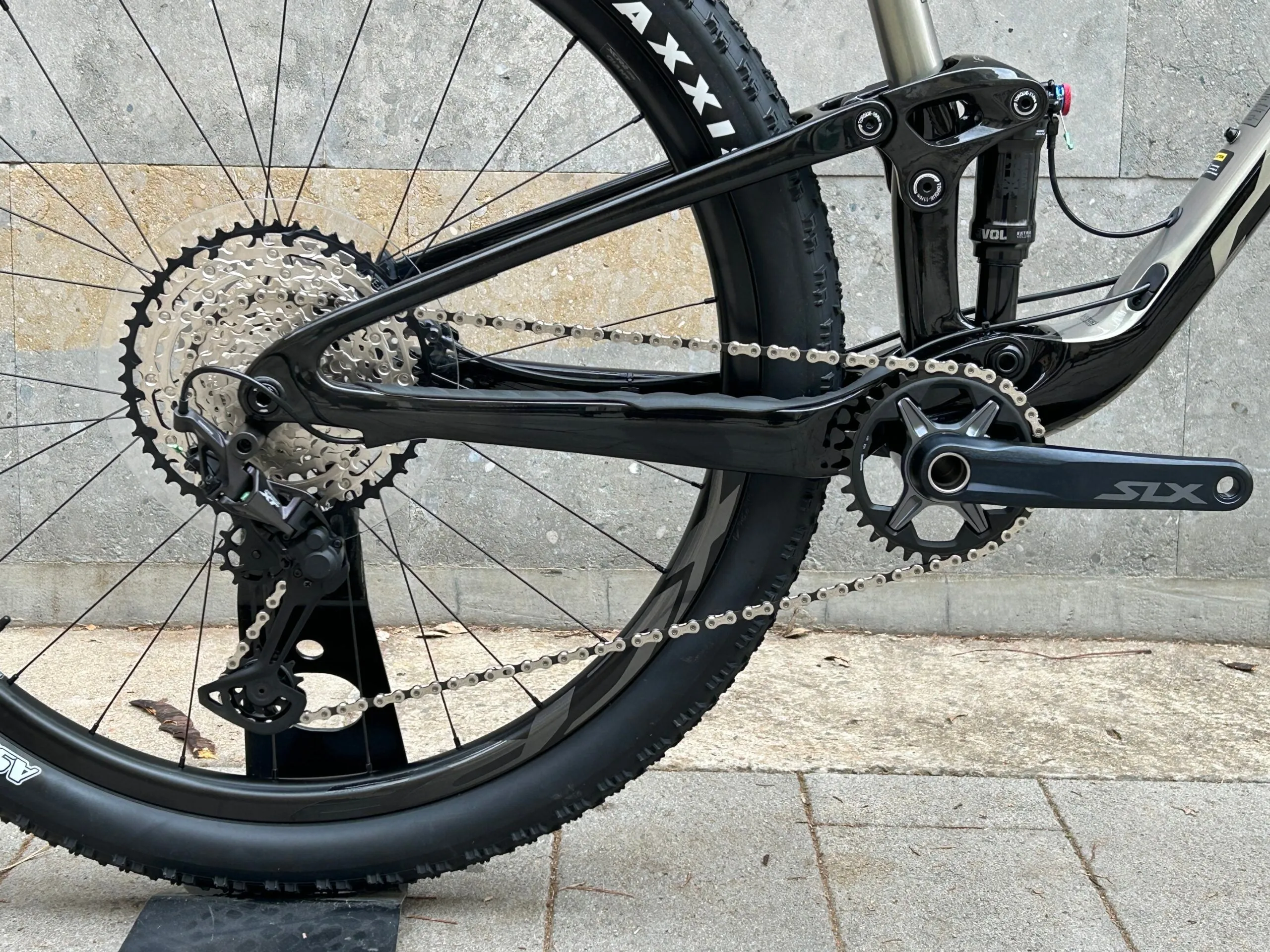Giant Anthem Advanced 29 2 2024 - Shimano Deore XT 1x12sp - Giant XCR 2 29 Carbon