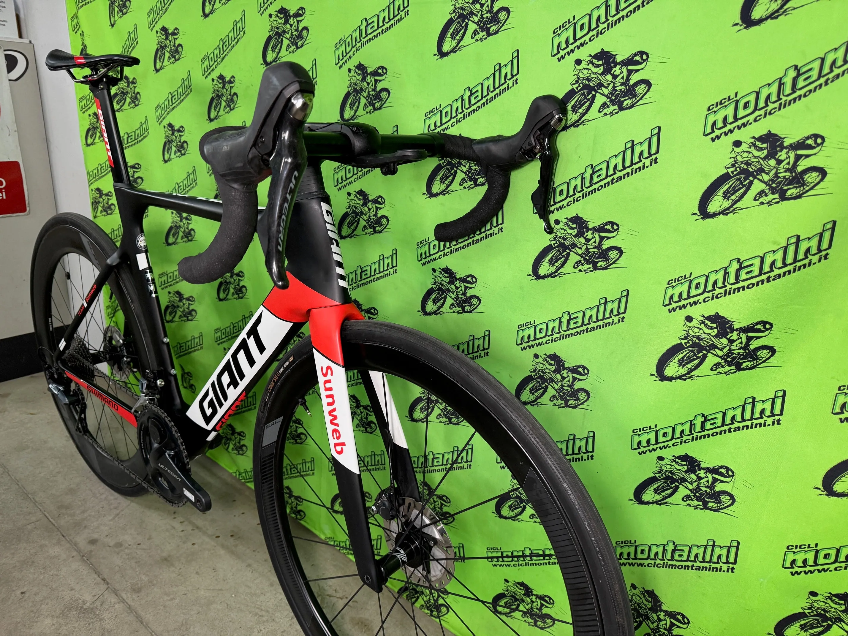 Giant Propel Advanced Pro Disc 2019 - Shimano Ultegra 2x11sp - Giant SLR-1 Aero 42/65mm