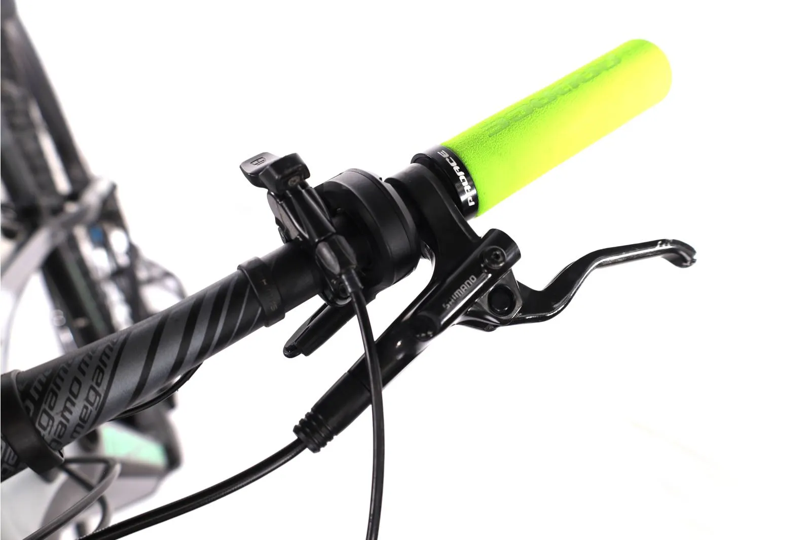 Megamo Aspe Force 30 2019