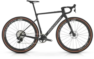 Megamo Silk XPLR 00 2024 - Sram Force AXS XPLR 1x12sp - Zipp 303 Firecrest