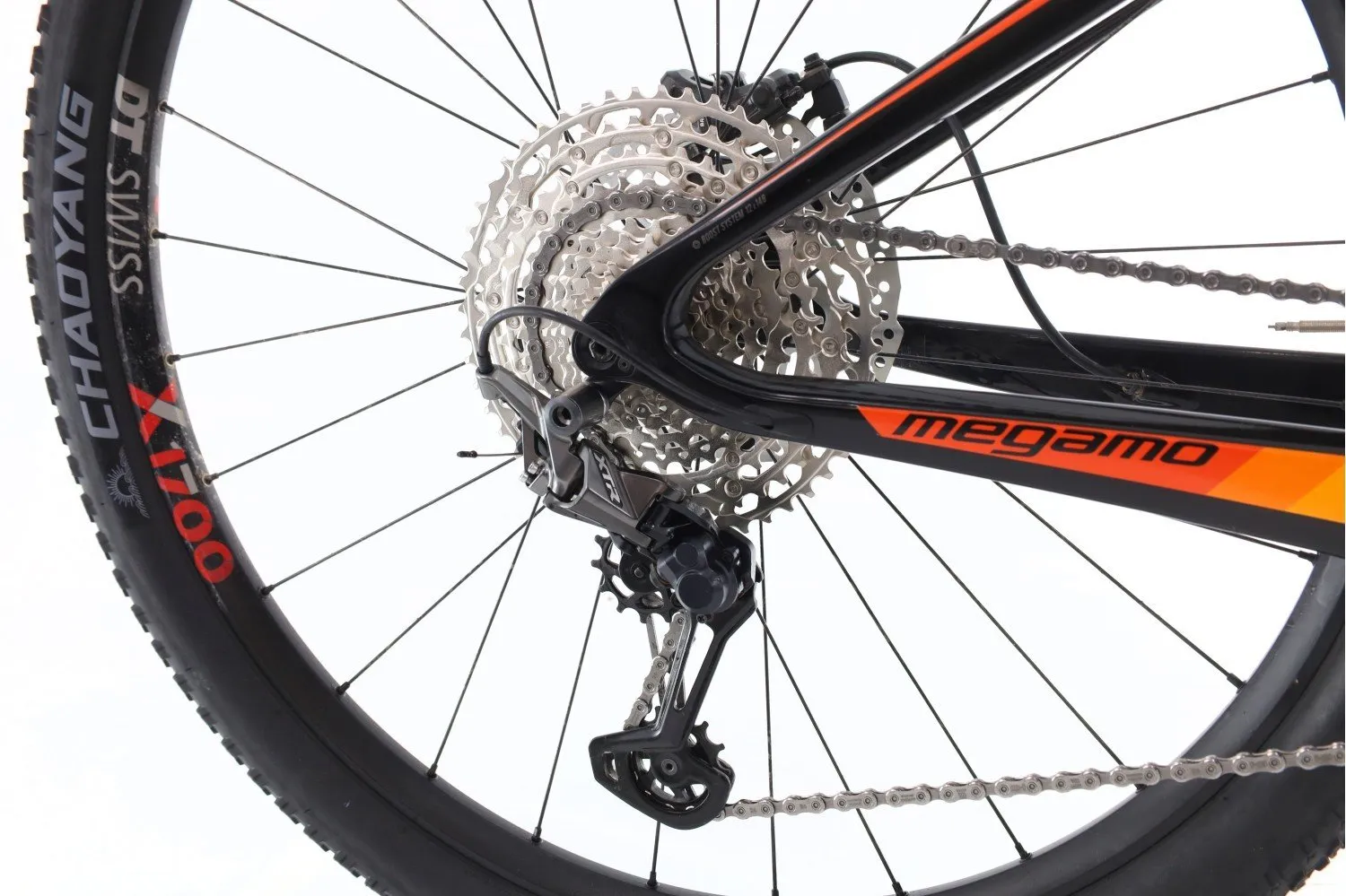 Megamo Track FC 2019