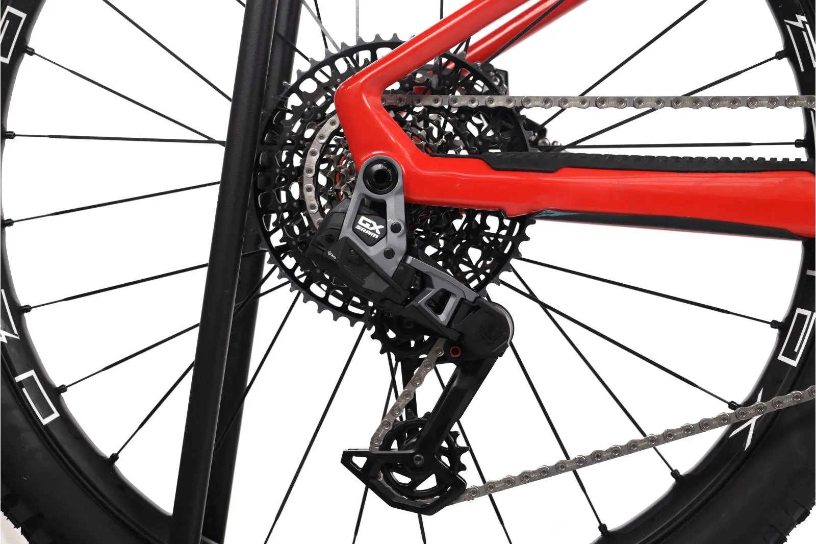 Mondraker Crafty 2024 - Sram GX AXS 1x12sp - Mavic E-Deemax 29