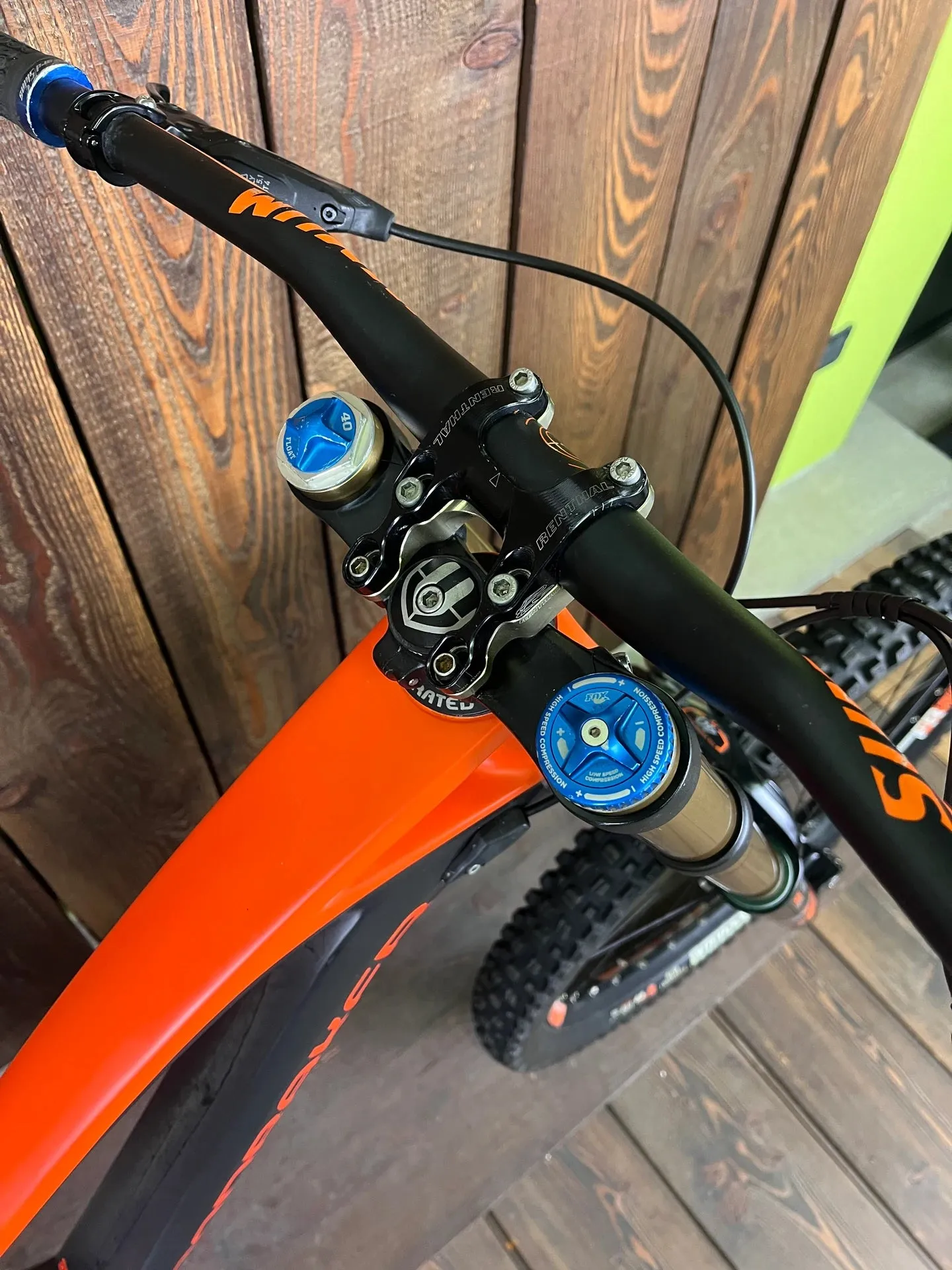 Mondraker Summum 2016 - Sram X0 - DT Swiss FR570