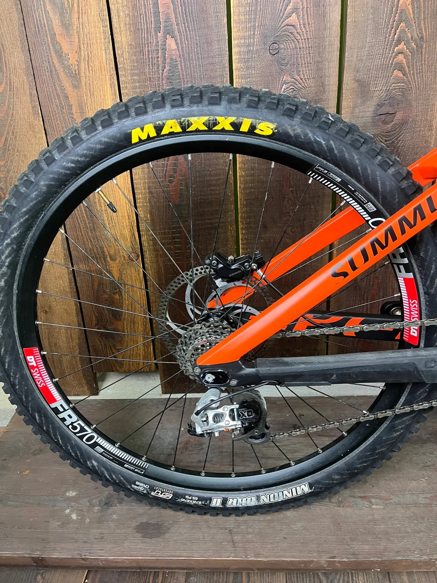 Mondraker Summum 2016 - Sram X0 - DT Swiss FR570