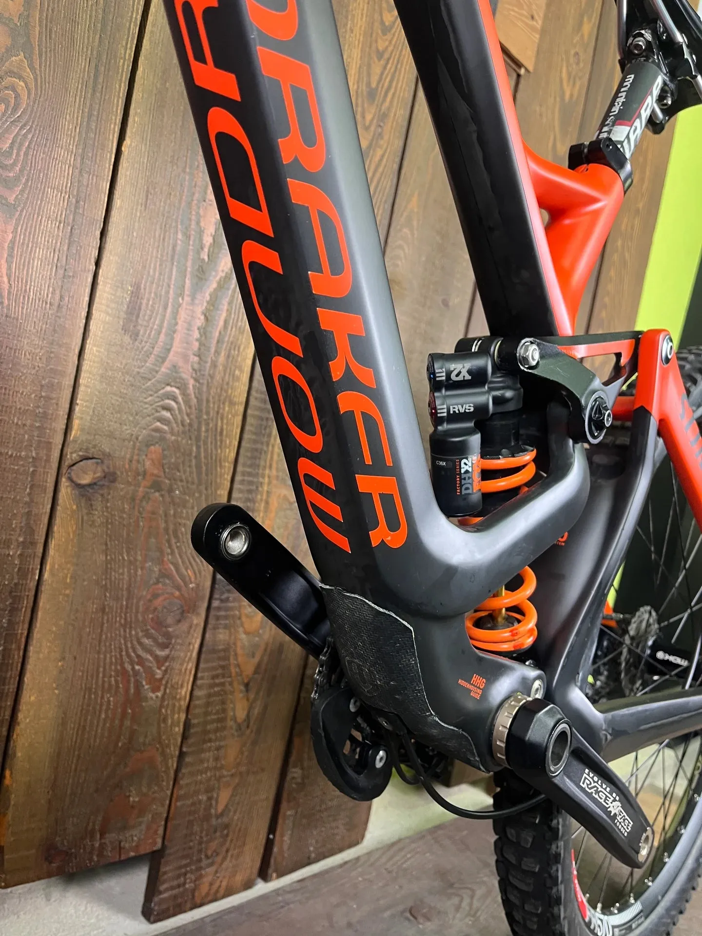 Mondraker Summum 2016 - Sram X0 - DT Swiss FR570