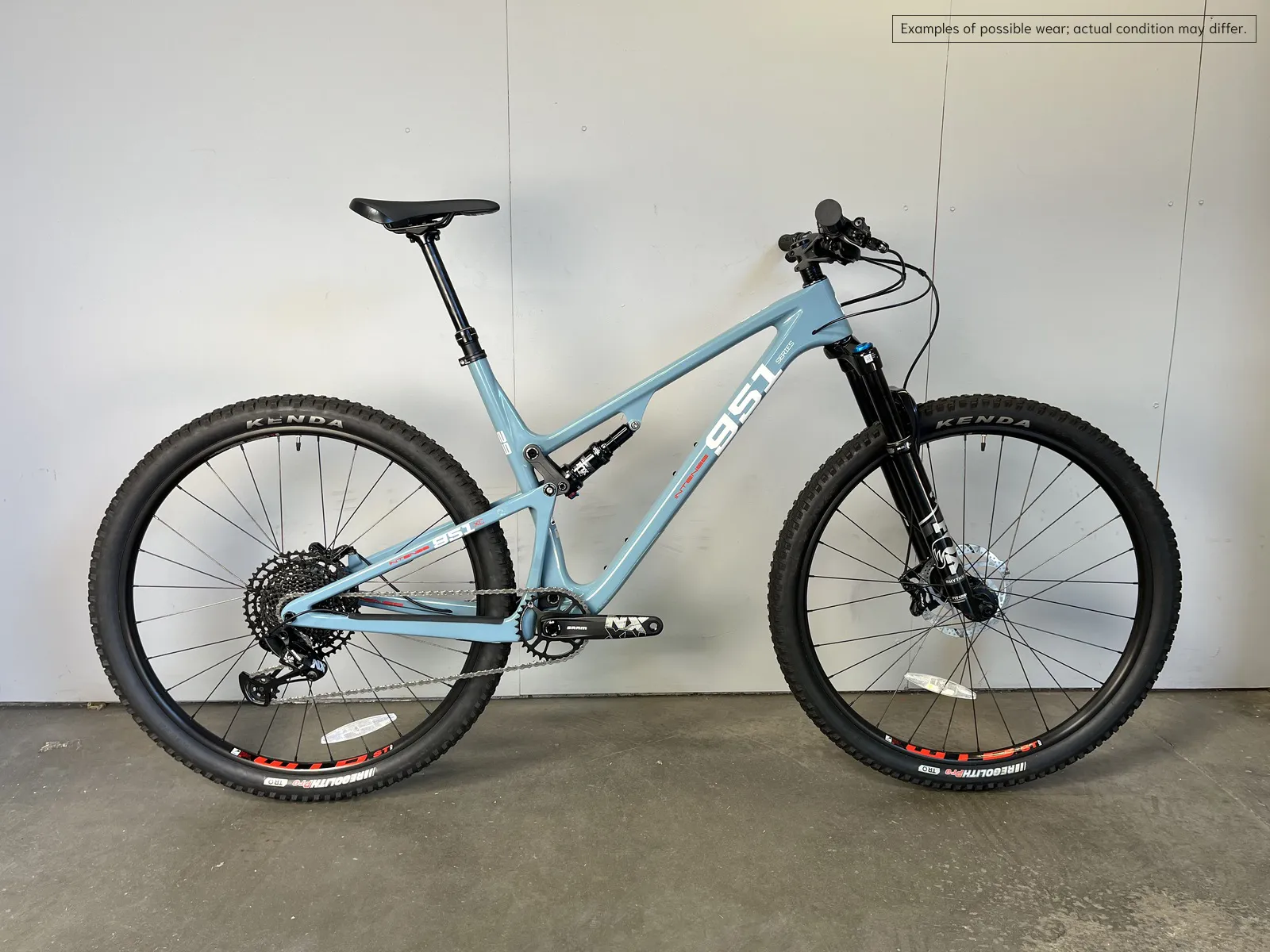 Open Box Intense 951 Series XC Carbon Bike