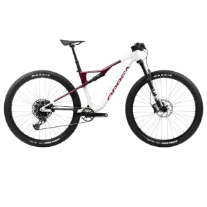 Orbea OIZ H10  2024 - Shimano XT M8100 - Race Face AR 30c Tubeless Ready