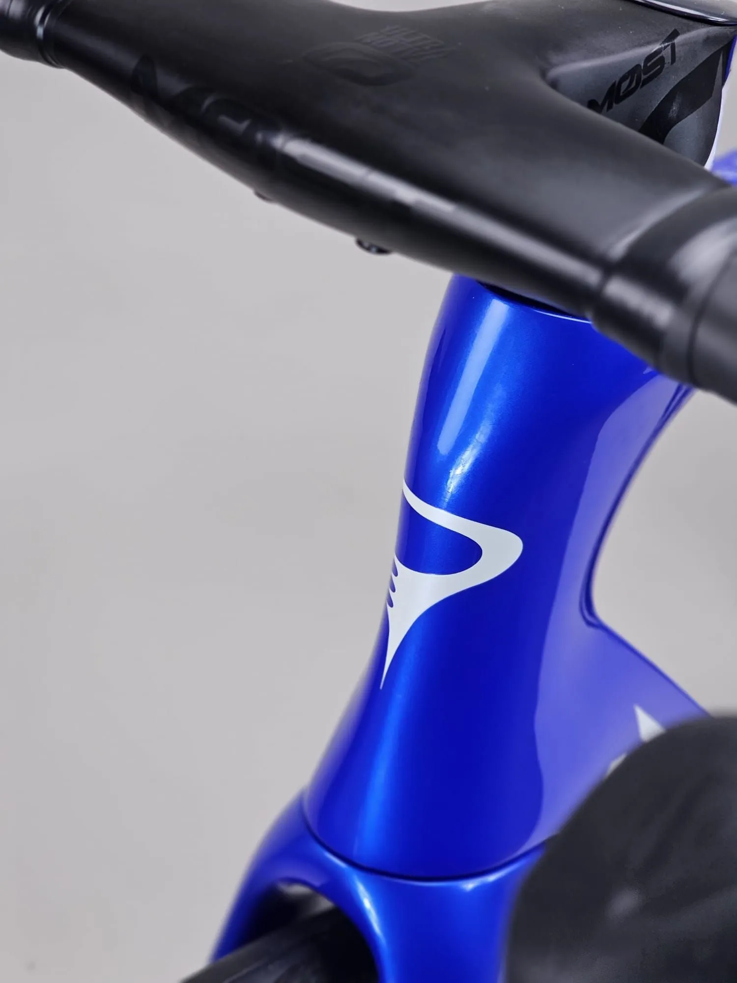 Pinarello Dogma F 2024 - Shimano Dura-Ace Di2 2x12sp - DT Swiss 1100