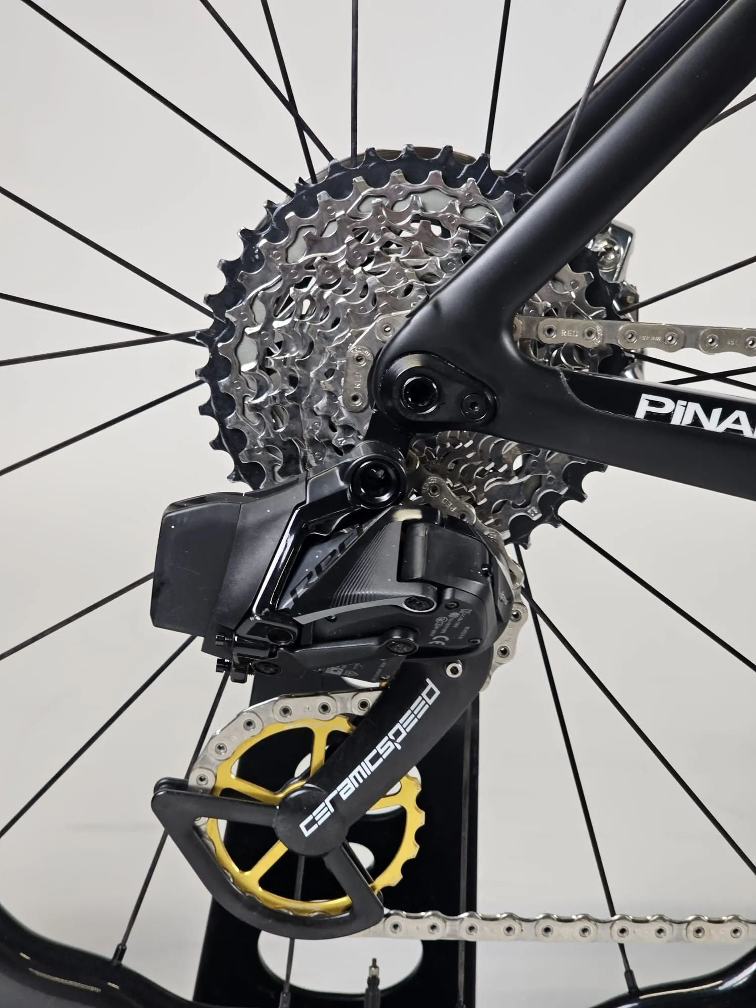 Pinarello Dogma F 2024 - Sram Red eTap AXS 2x12sp  - Princeton Wake 6560