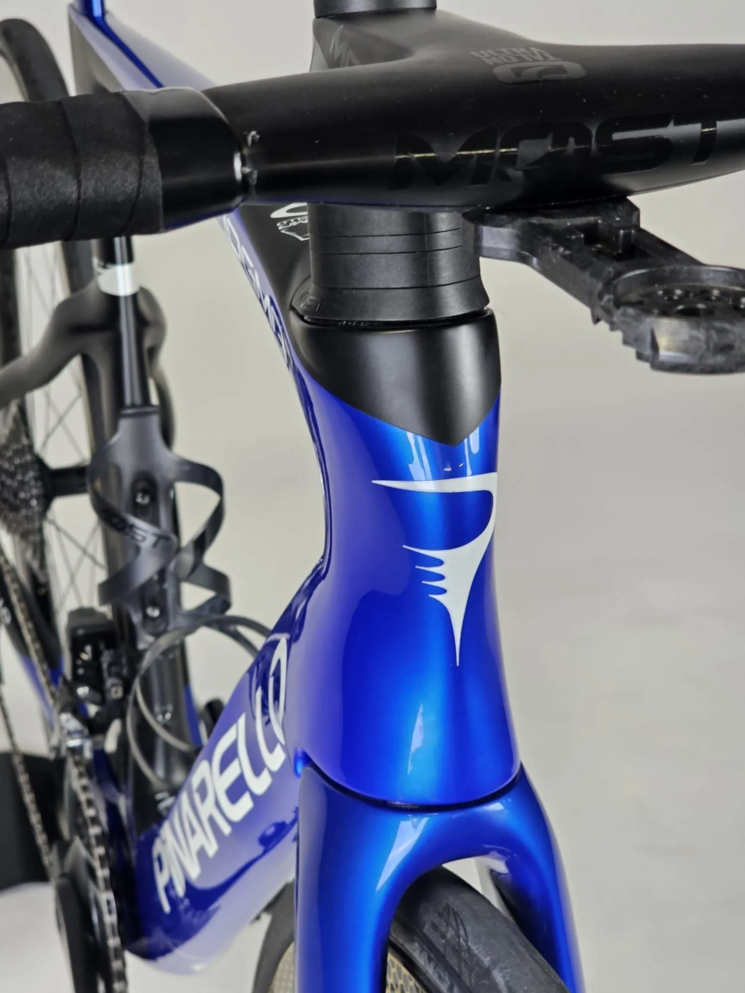 Pinarello Dogma F 2024 - Sram Red eTap AXS 2x12sp  - Princeton Wake 6560