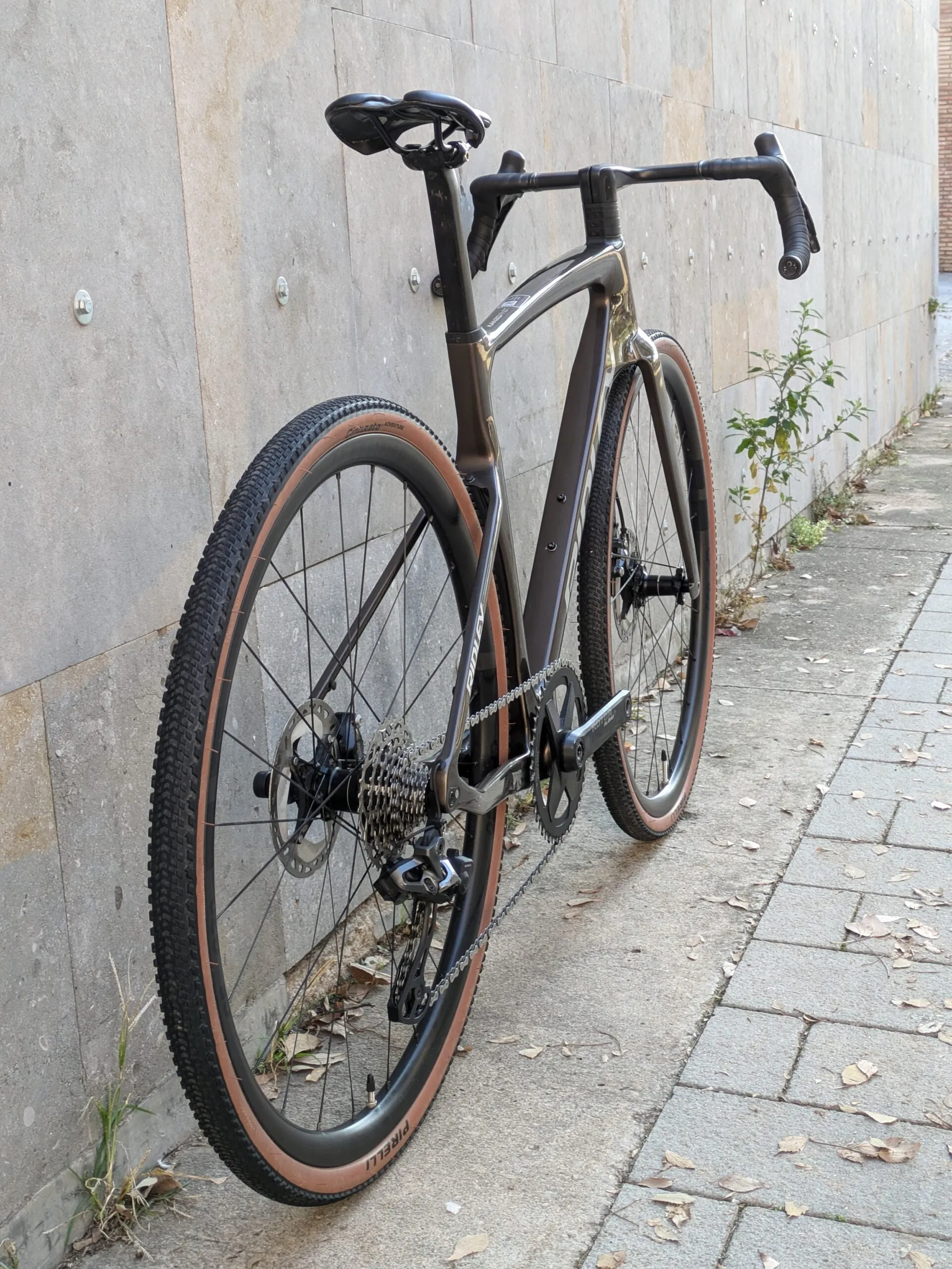 Ridley Kanzo Fast - Shimano GRX Di2 - Classified Powershift CF G30