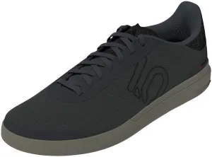 Sleuth DLX Canvas Flat Shoes