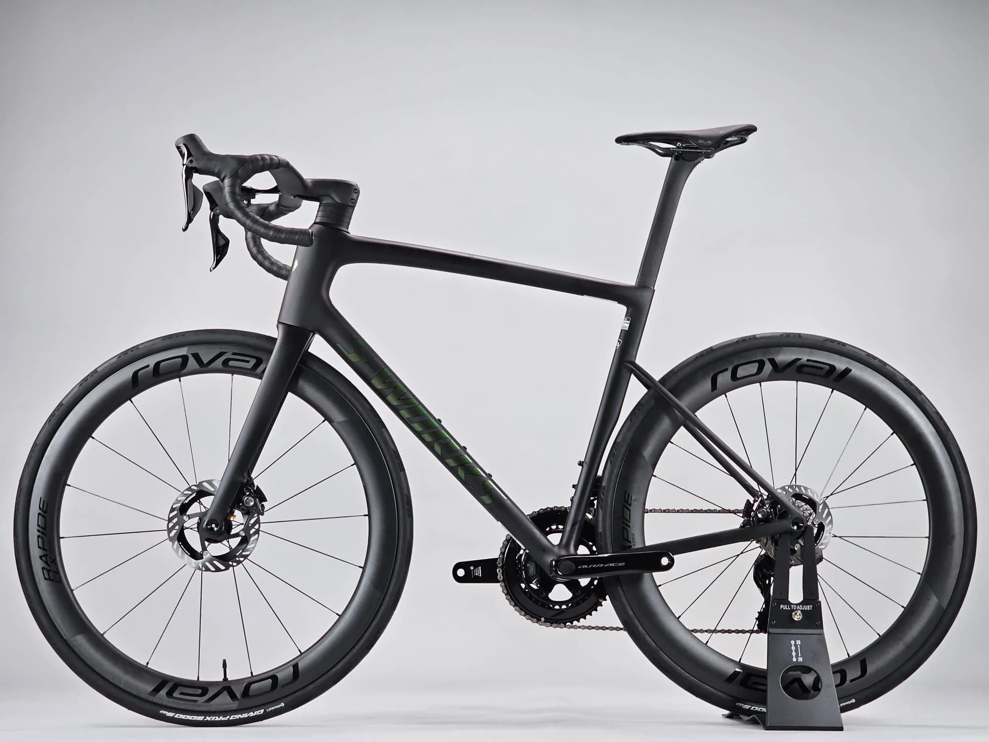 Specialized S-Works Tarmac SL8 2025 - Shimano Dura-Ace Di2 2x12sp - Roval Rapide CLX