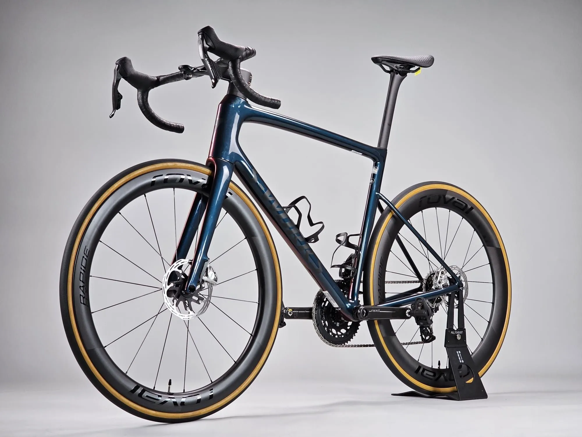 Specialized S-Works Tarmac SL8 2025 - Sram Red AXS 2x12sp - Roval Rapide CLX