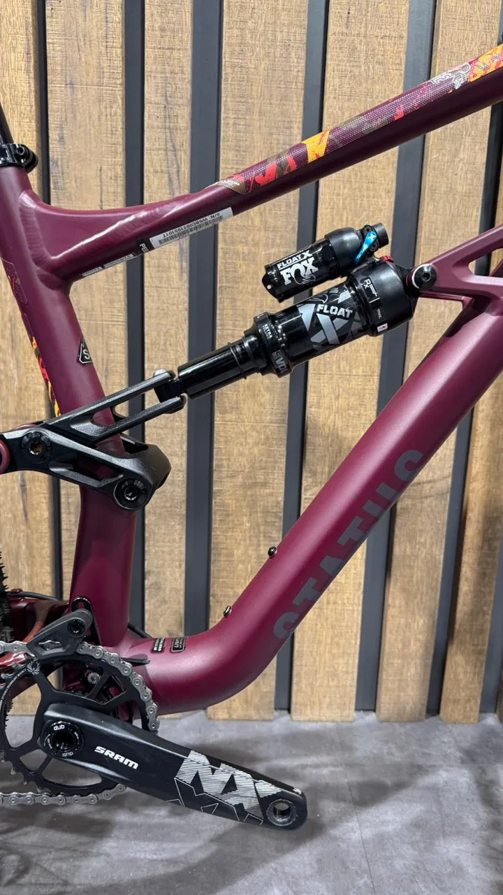 Specialized Status 140 - Sram NX Eagle 1x12sp - Roval Traverse 650b