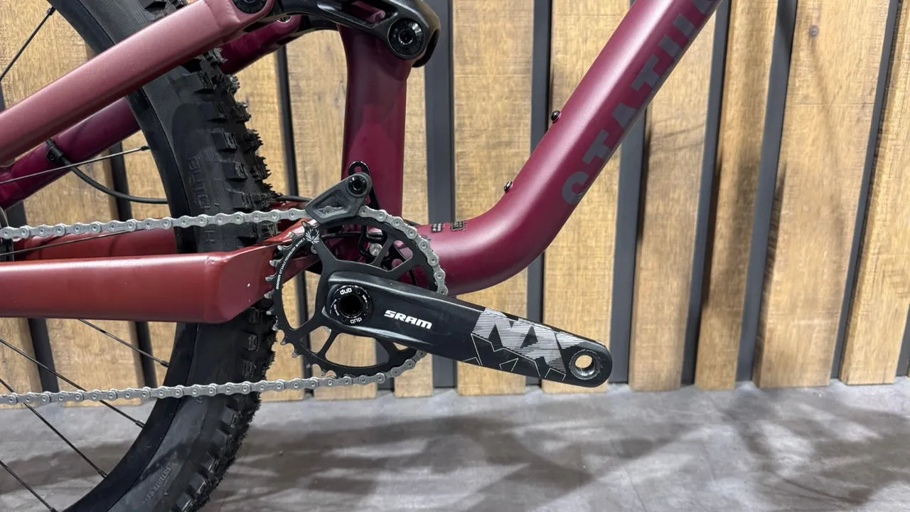 Specialized Status 140 - Sram NX Eagle 1x12sp - Roval Traverse 650b