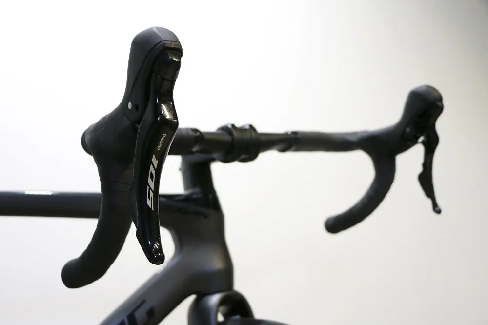 TITAN RACING Valerian Carbon Comp (2025)