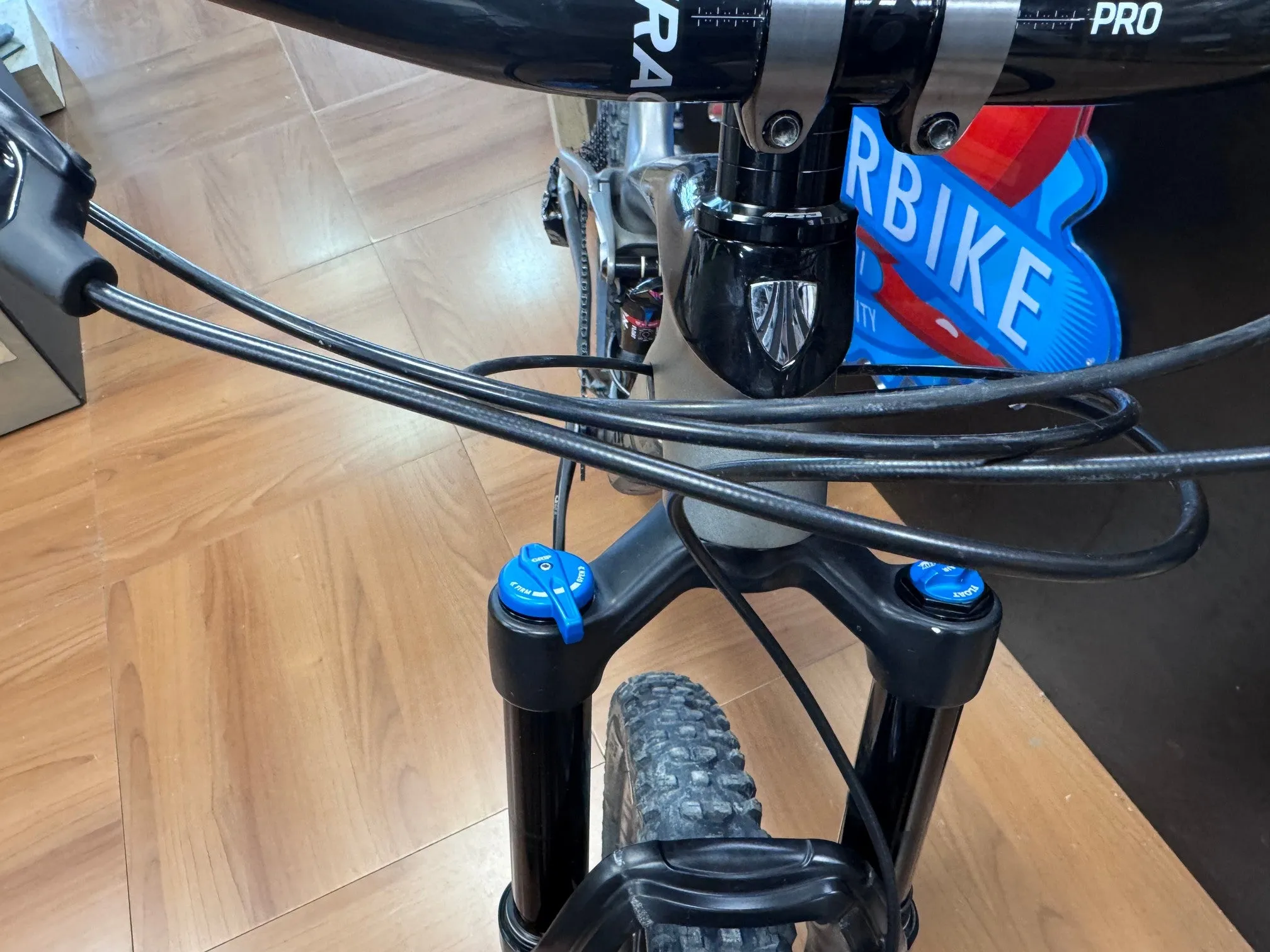 Trek Fuel EX 9.8 2019 - Sram GX 1x12sp - Bontrager Line 30
