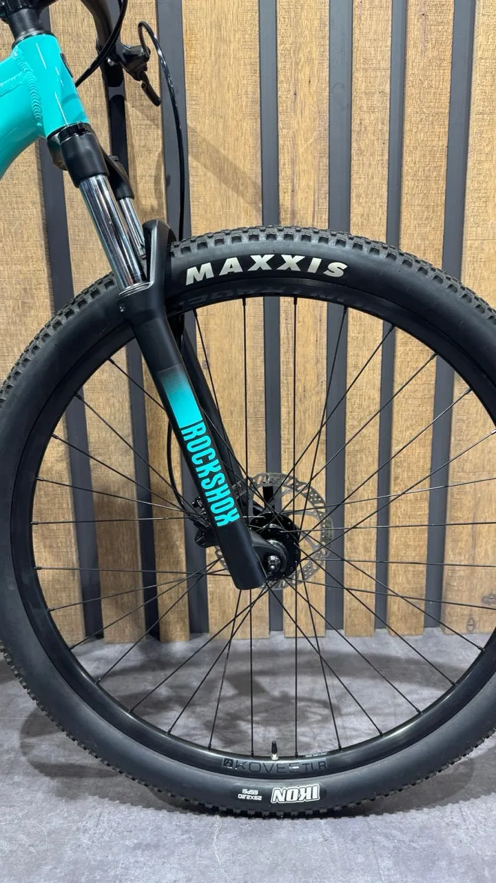 Trek Marlin 7 2022 - Shimano Deore  1x10sp - Bontrager Connection 29"