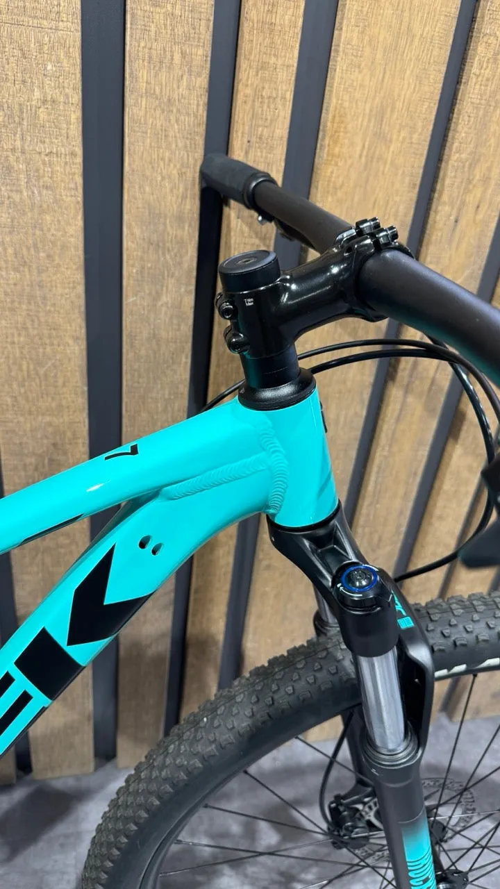 Trek Marlin 7 2022 - Shimano Deore  1x10sp - Bontrager Connection 29"
