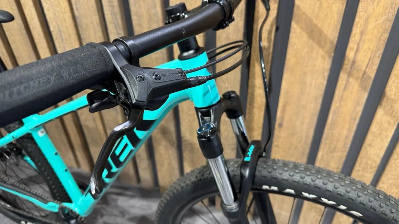 Trek Marlin 7 2022 - Shimano Deore  1x10sp - Bontrager Connection 29"
