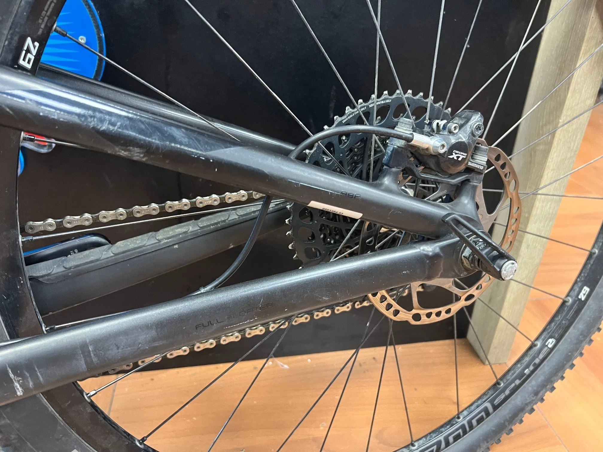 Trek Top Fuel 9.8 SL 2018 - Sram GX 12sp - DT Swiss X1700 Spline