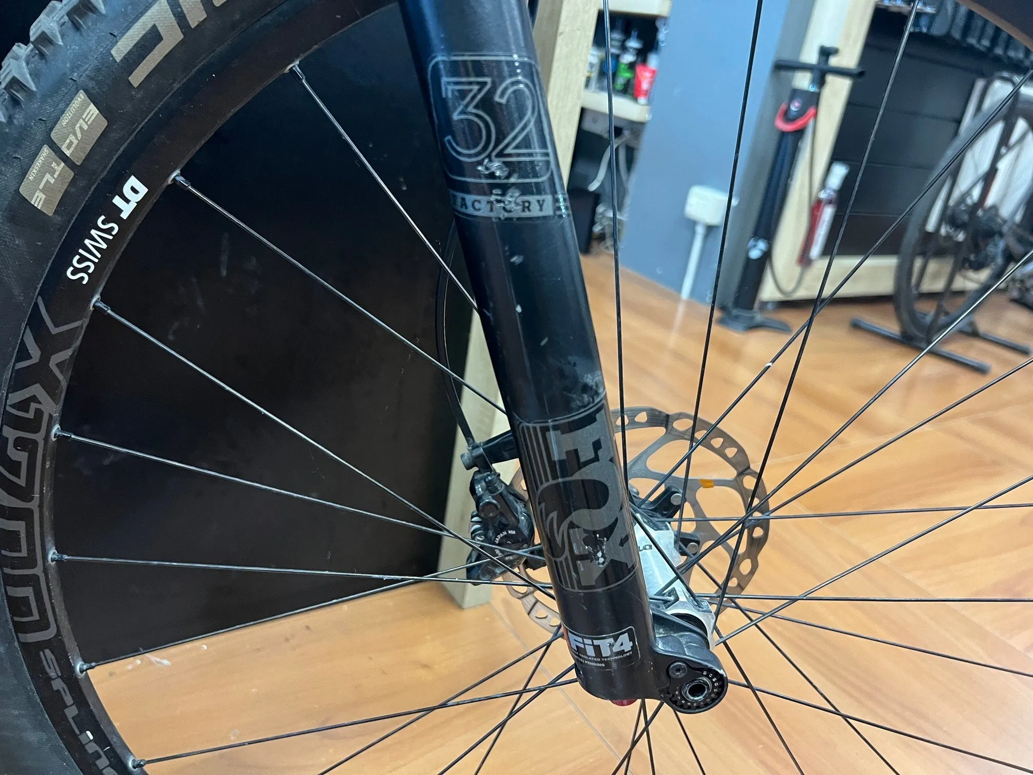 Trek Top Fuel 9.8 SL 2018 - Sram GX 12sp - DT Swiss X1700 Spline