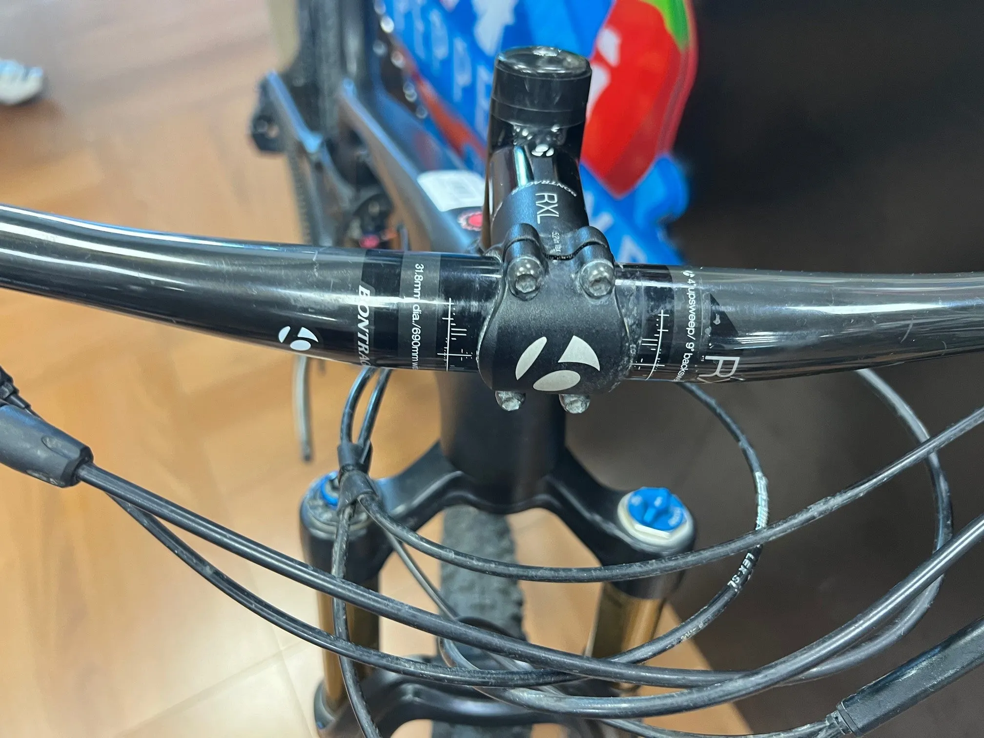 Trek Top Fuel 9.8 SL 2018 - Sram GX 12sp - DT Swiss X1700 Spline