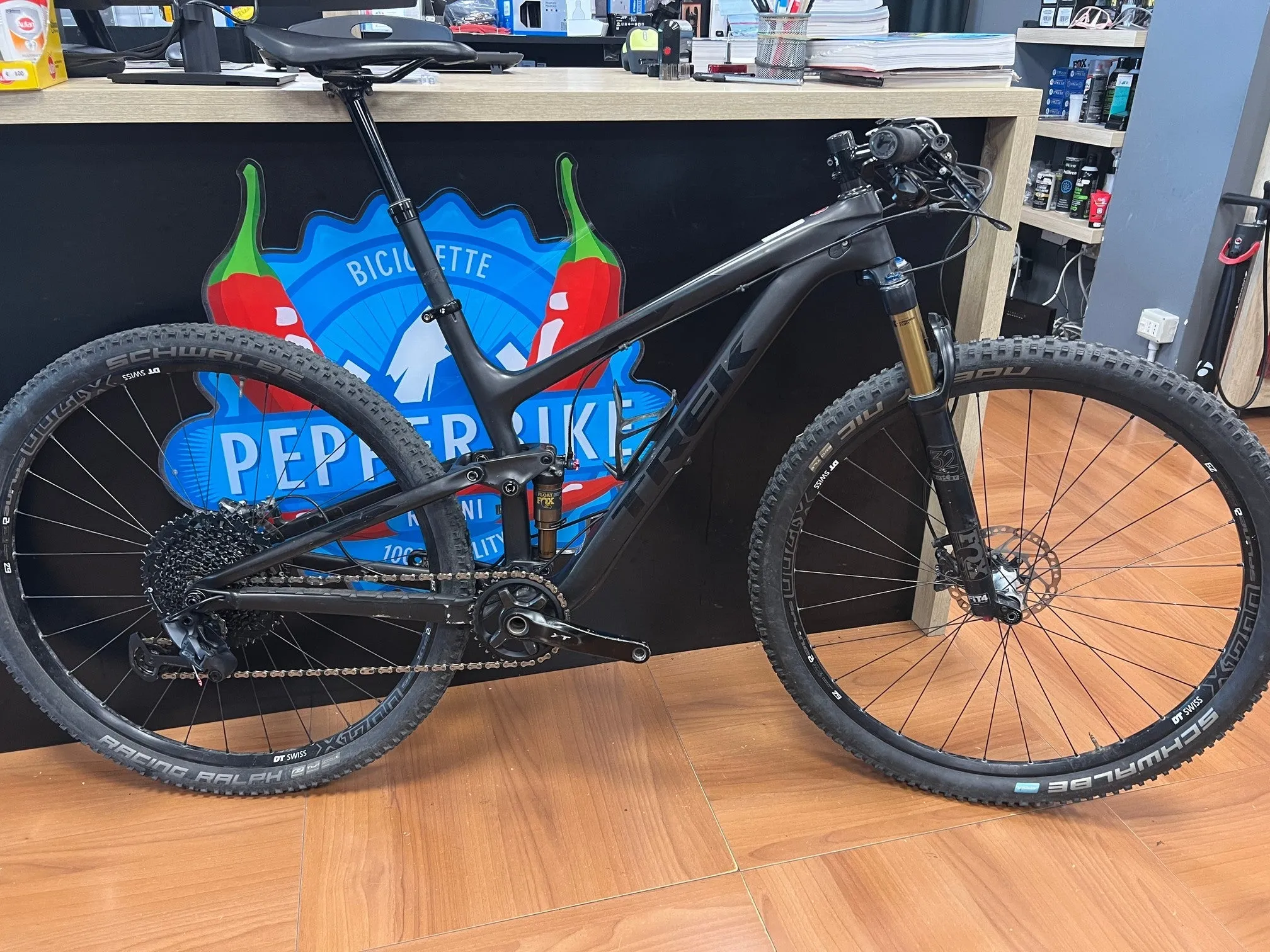 Trek Top Fuel 9.8 SL 2018 - Sram GX 12sp - DT Swiss X1700 Spline
