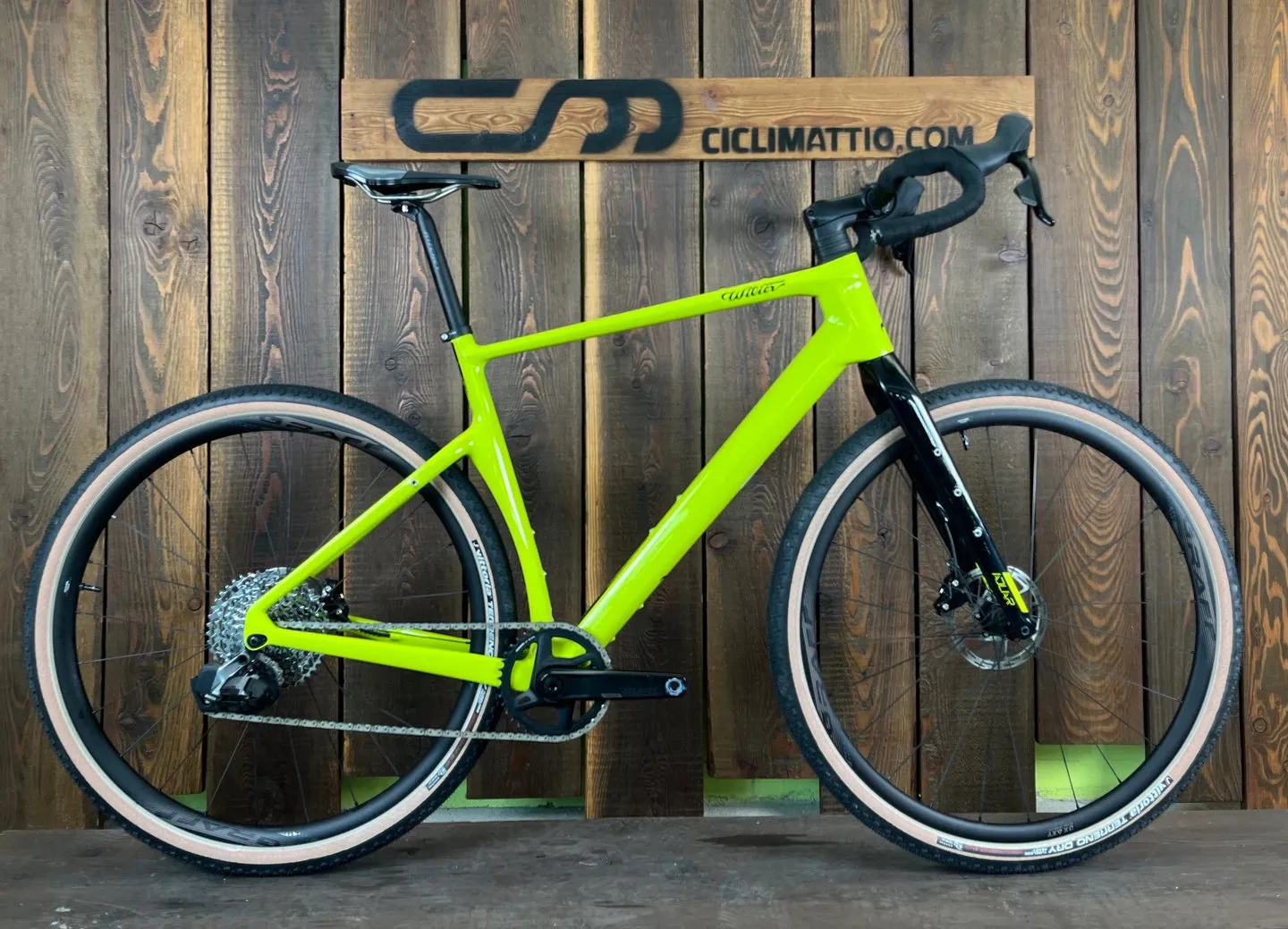 Wilier Adlar 2023 - Sram Rival eTap AXS 1x12sp - Dx Axy